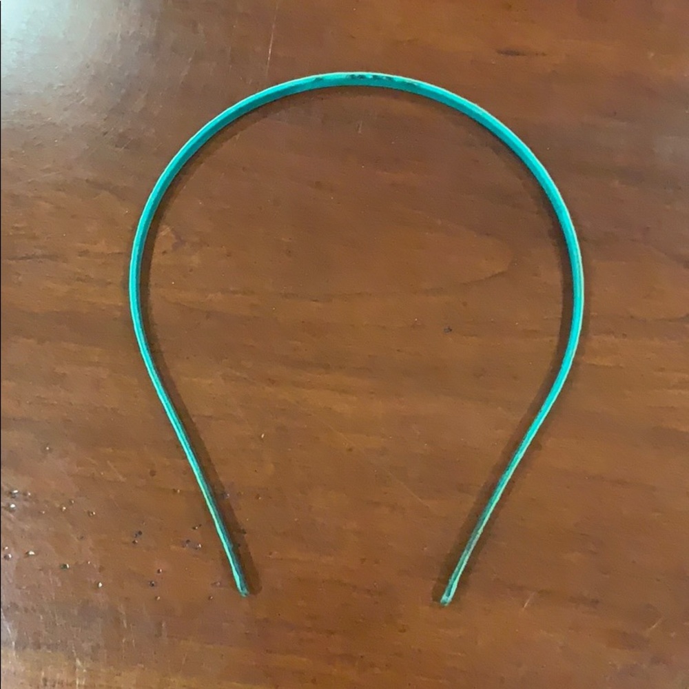 ***** Turquoise colored slim headband